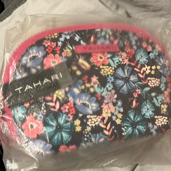 Tahari Accessories - Tahari NEW lavendar dome case pinking bag with multicolor flowers
